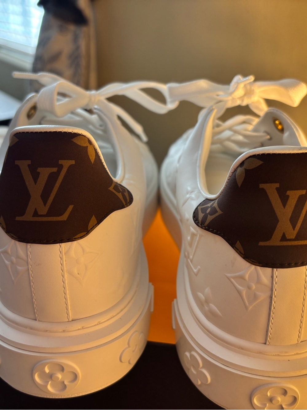 Louis Vuitton White Sneakers with Brown Monogram Heel - Picture 9 of 10